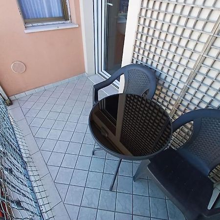 Appartamento vista mare Misano Adriatico Esterno foto