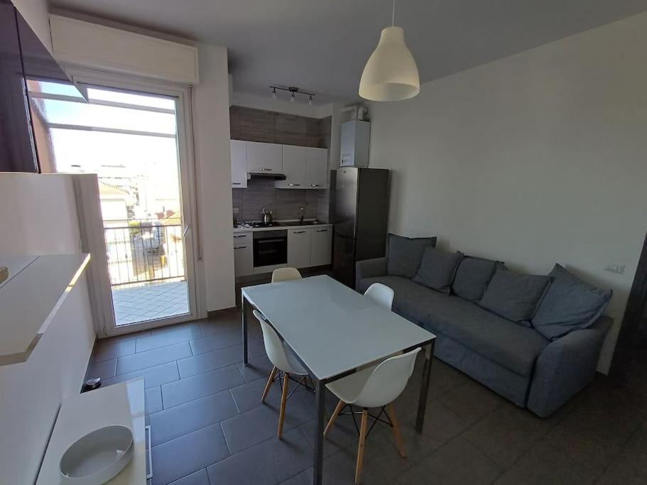 Appartamento vista mare Misano Adriatico Esterno foto
